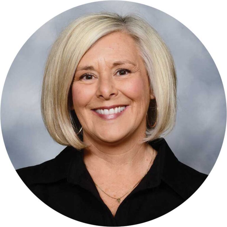 5th grade teacher Lisa Anderson