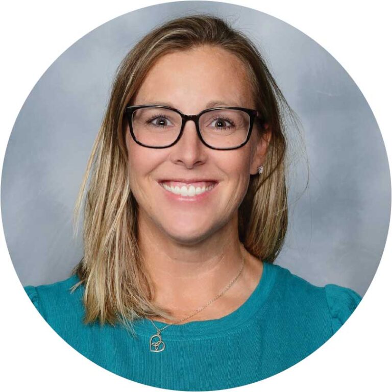 1st Grade Associate Jen Tracey
